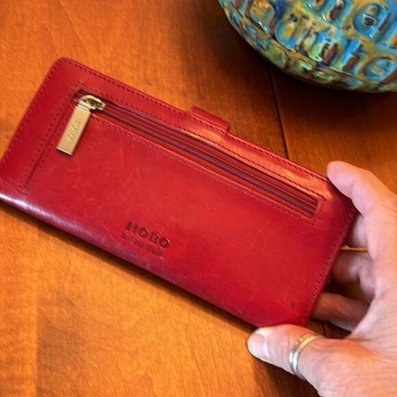 Hobo Slim Wallet - Picture 11 of 12